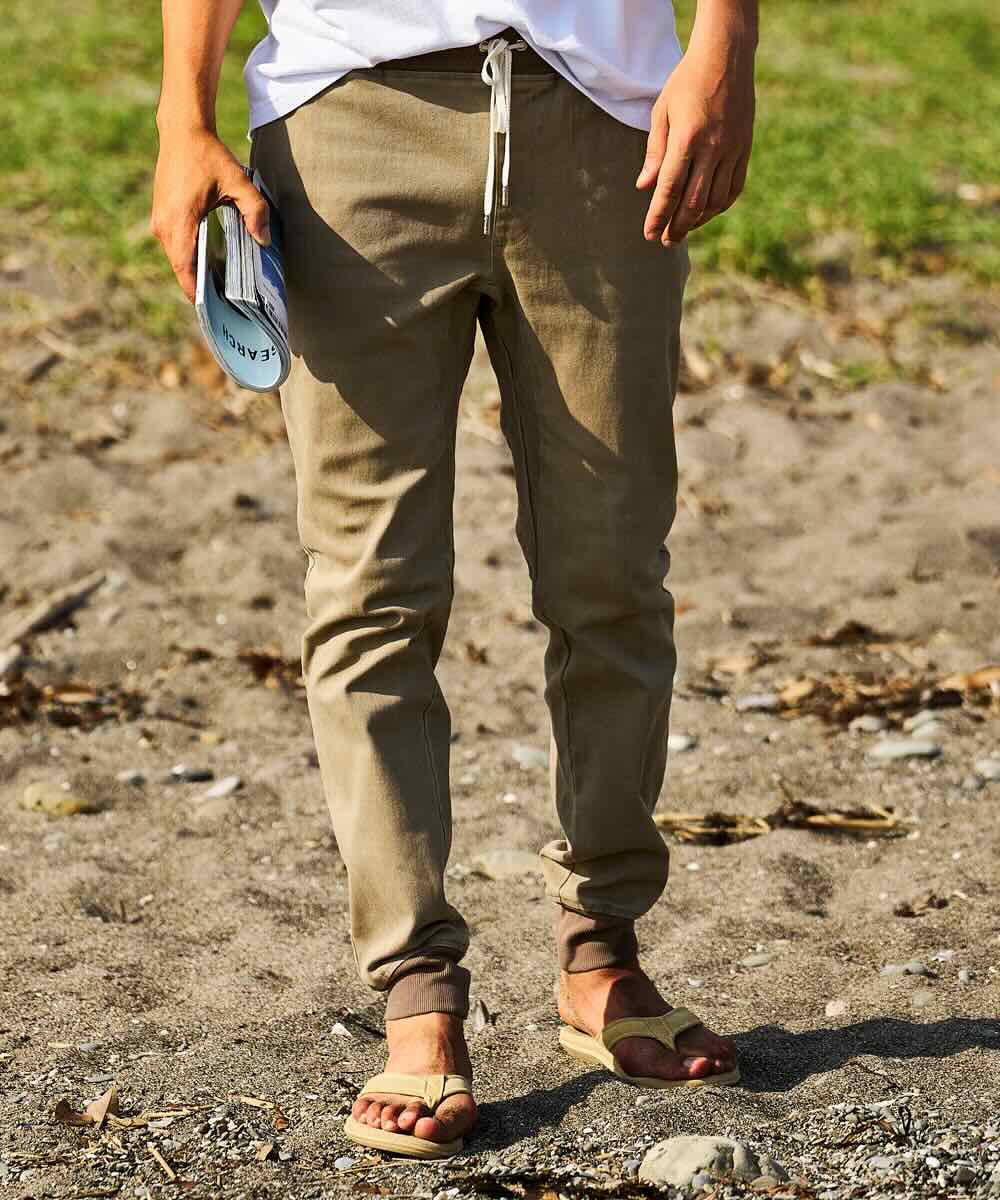 限定 リブ付きカラーデニム風イージーパンツ