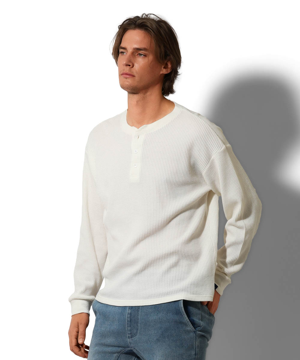 限定 サーマルヘンリーネック