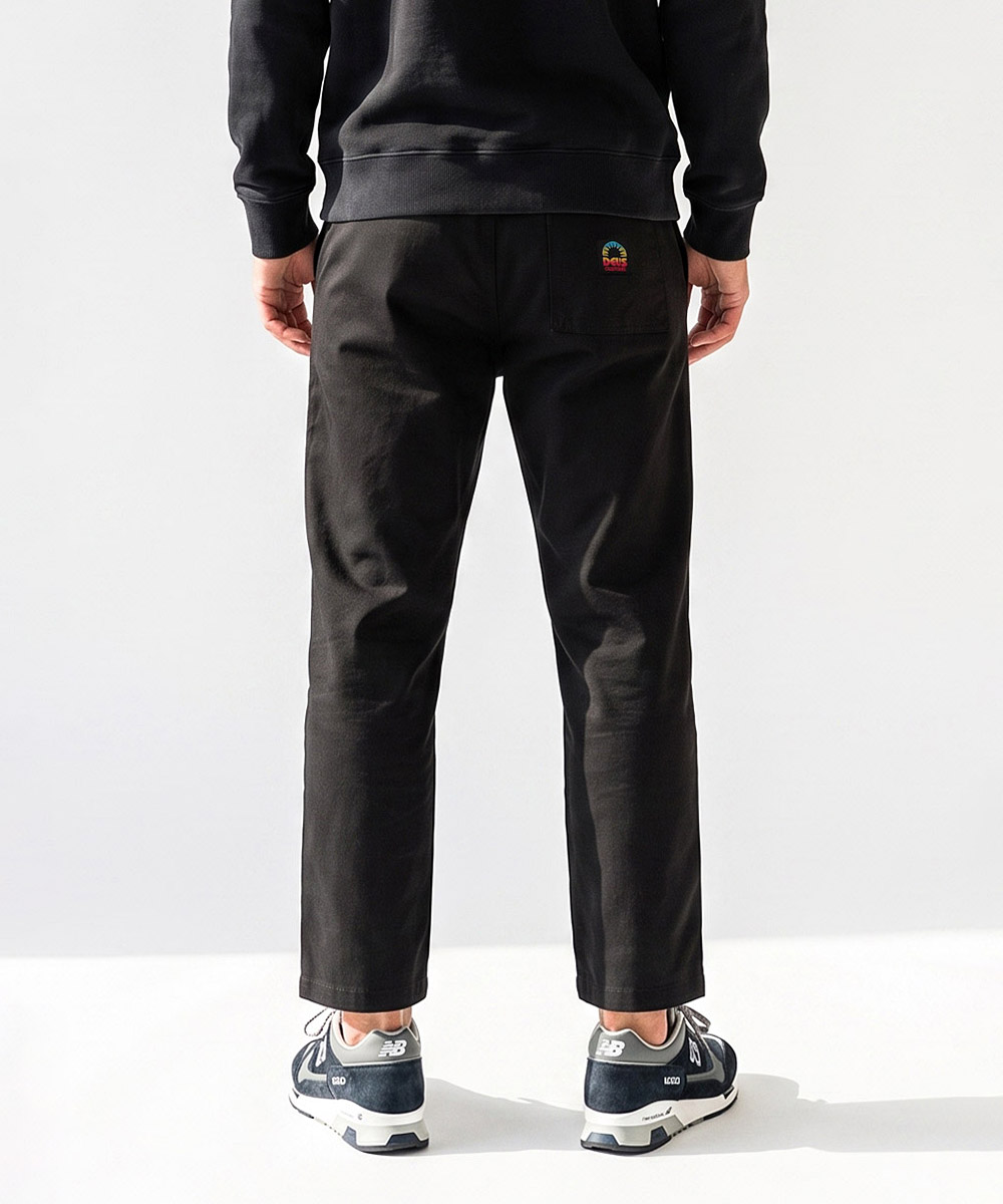 ストーンウォッシュ加工 イージークロップドパンツ