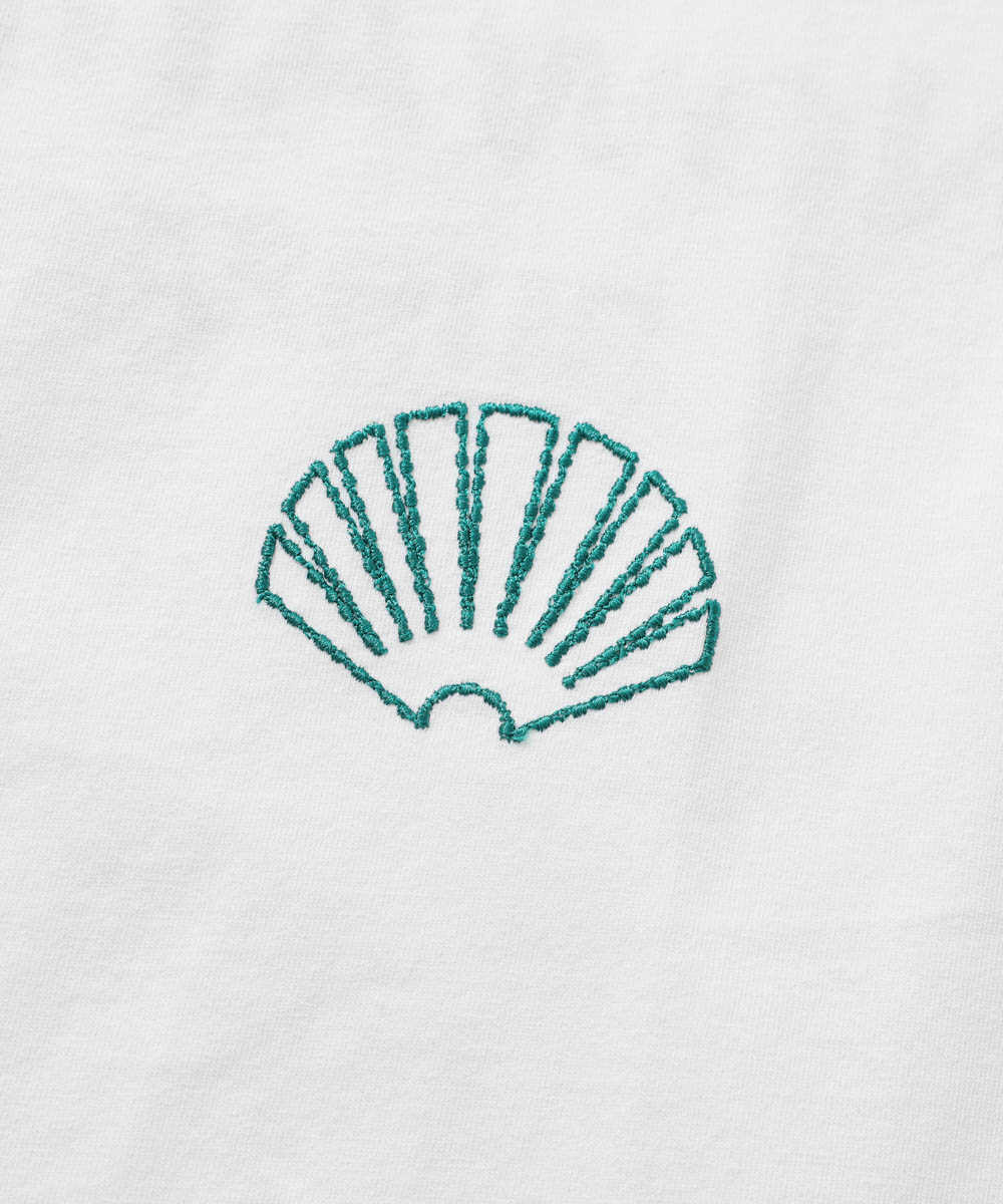 刺繍ロゴ Tシャツ