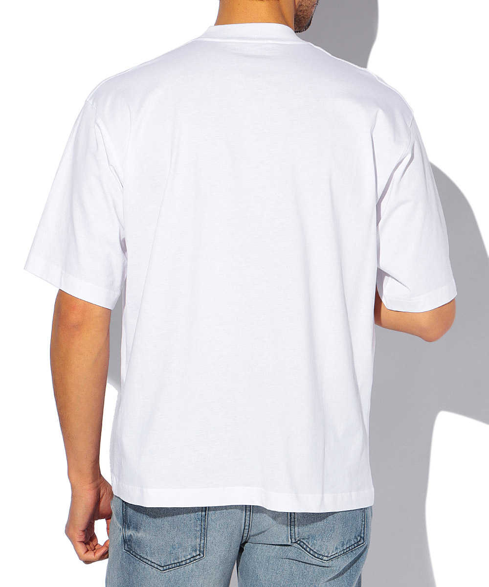 センターロゴプリントクルーネックTシャツ