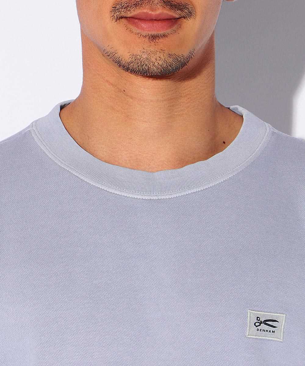 “アプリケ PRSU”ワンポイントロゴスウェットシャツ