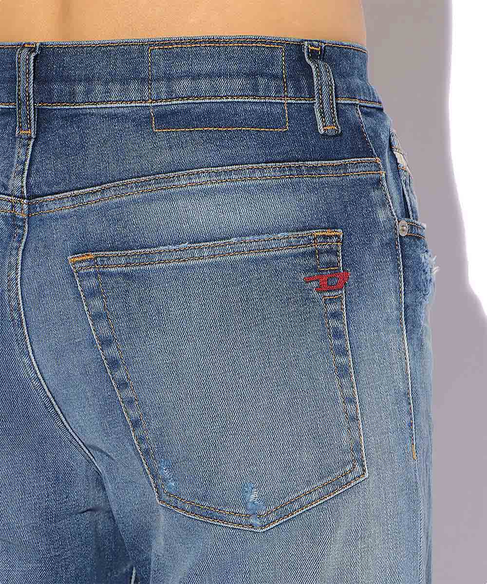 “2005”ダメージ加工デニムパンツ