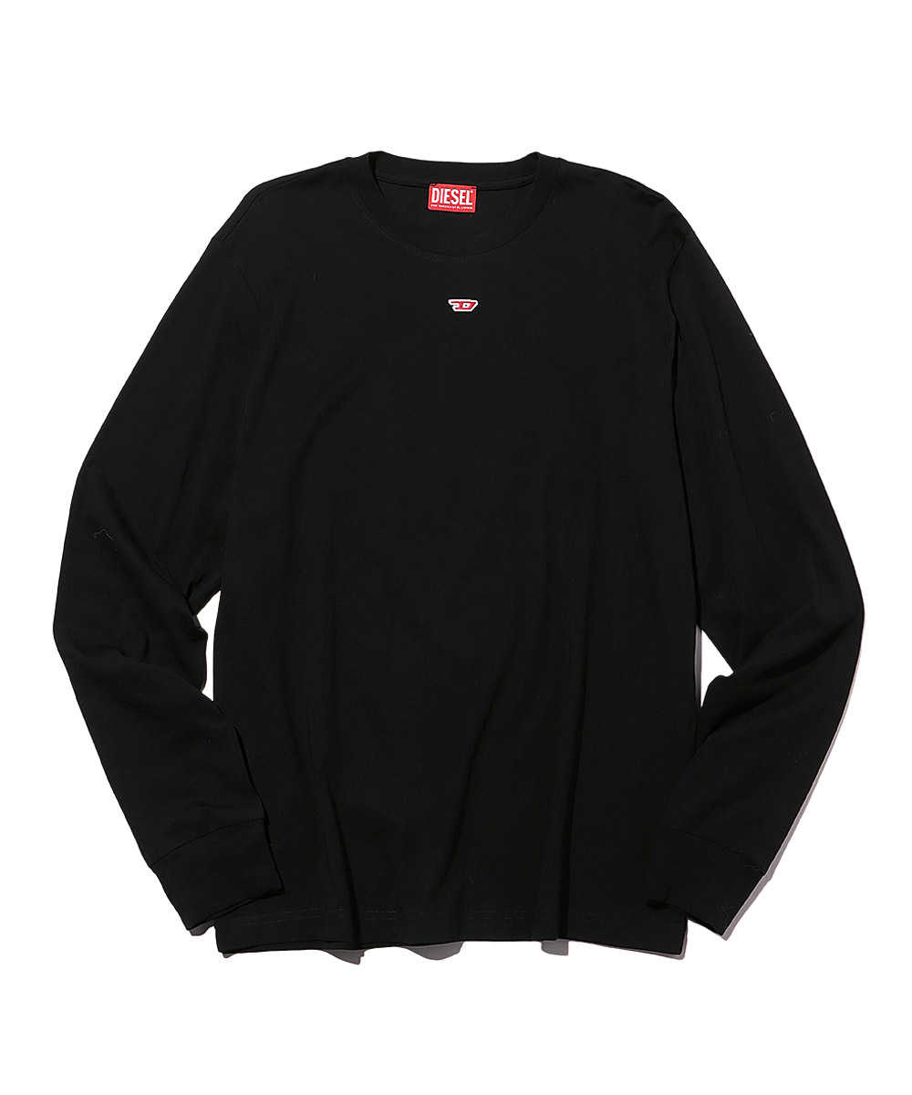 ロゴパッチロングスリーブカットソー