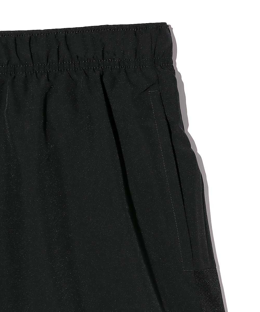 ドライフィット チャレンジャー 軽量 快適ショーツ