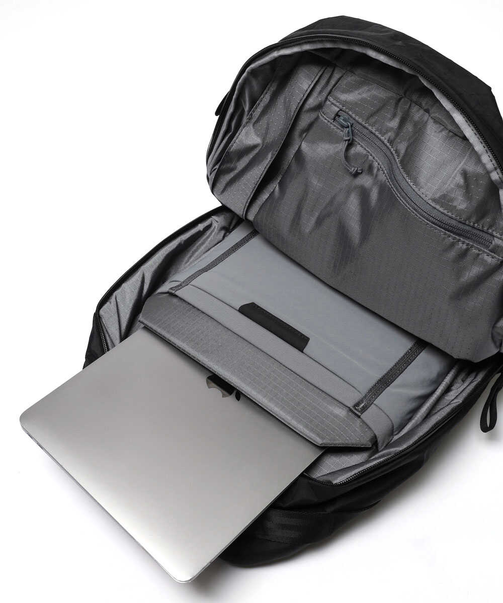 DAILY PLUS / デイリープラス バックパック 21L