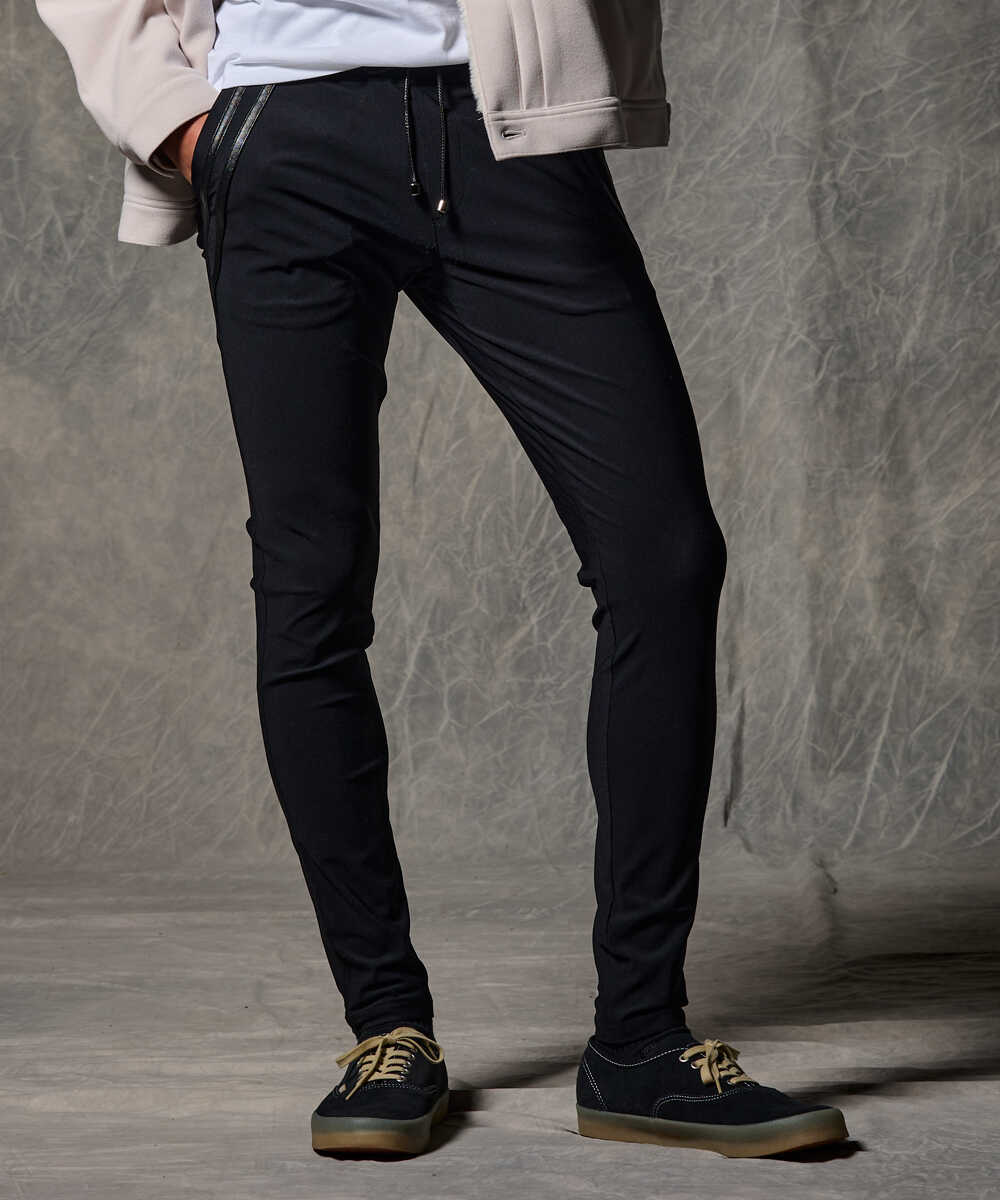 エッジナイロンパンツ