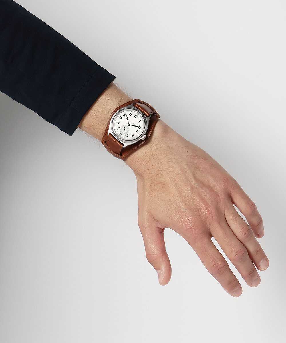 WHITE DIAL W/ホワイト ダイヤル ダブル ダイヤルウォッチ