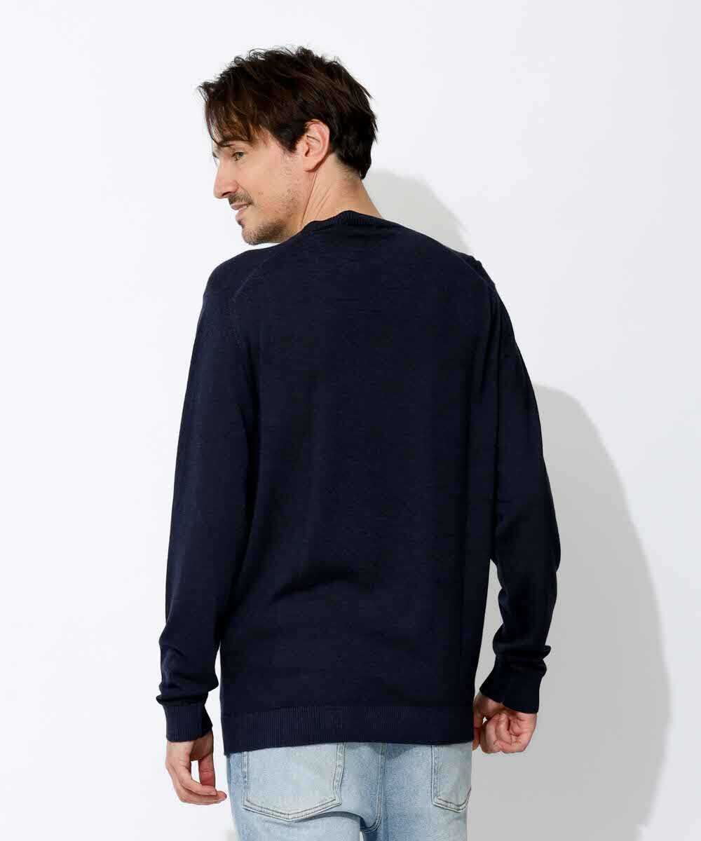 クルーネックニット