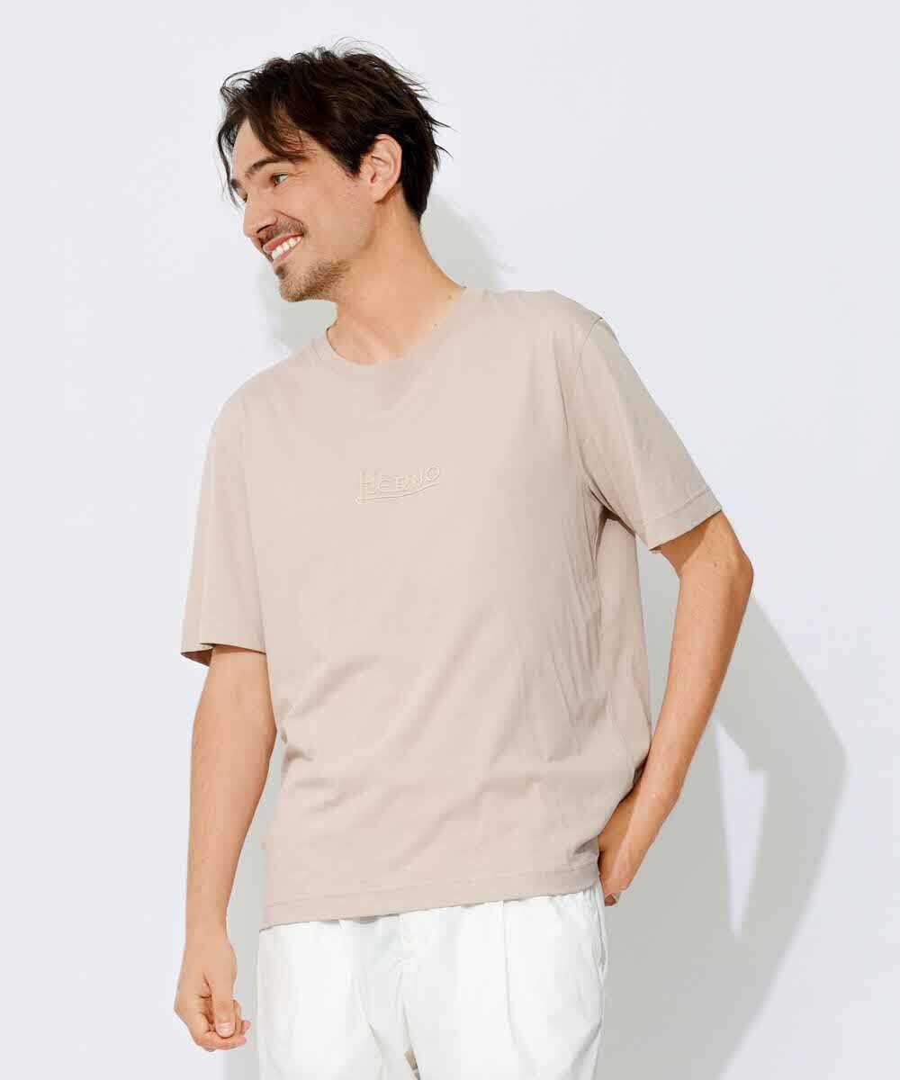 立体ロゴプリントTシャツ