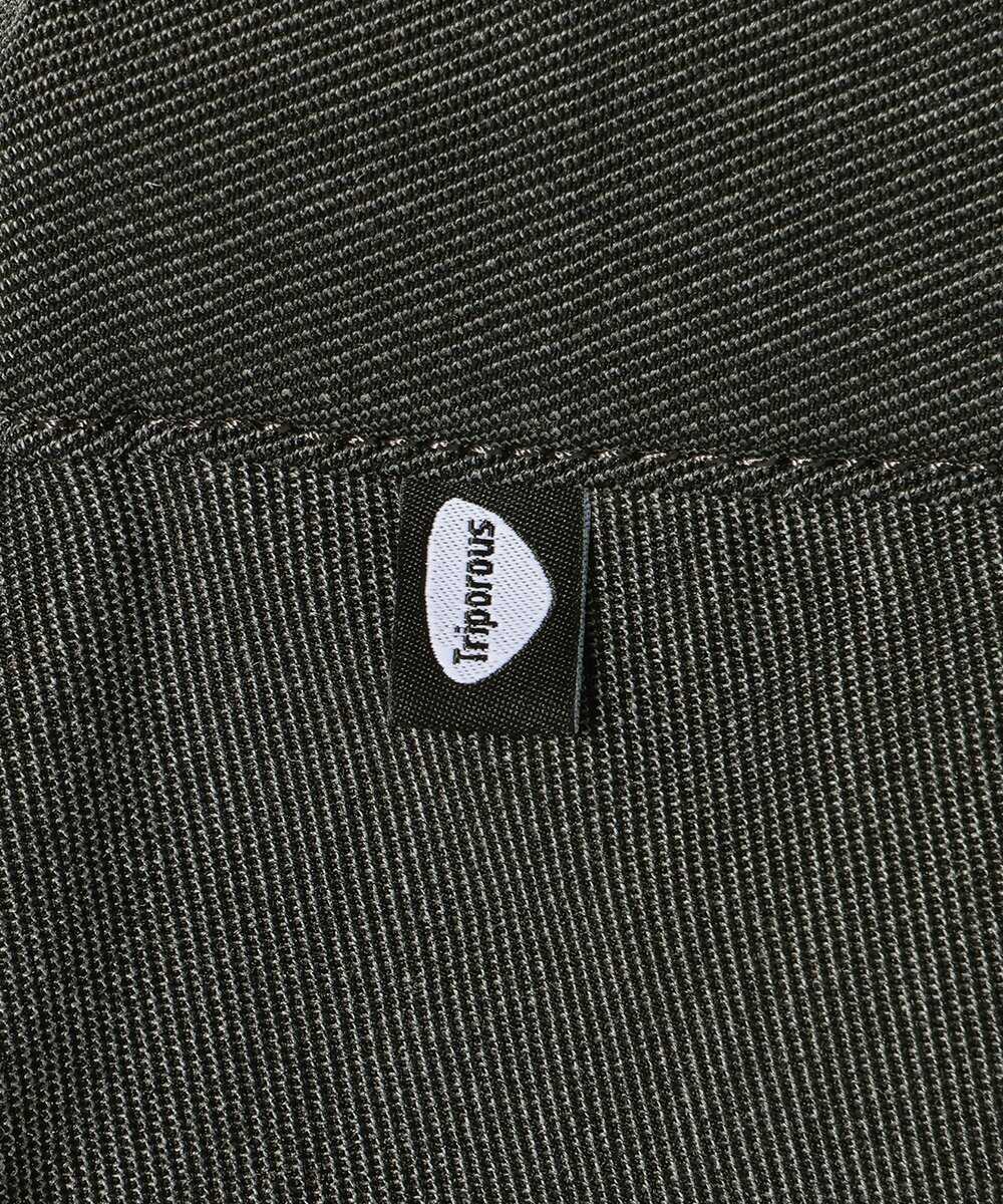 Triporous™ ワンダーシェイプ チノパンツ