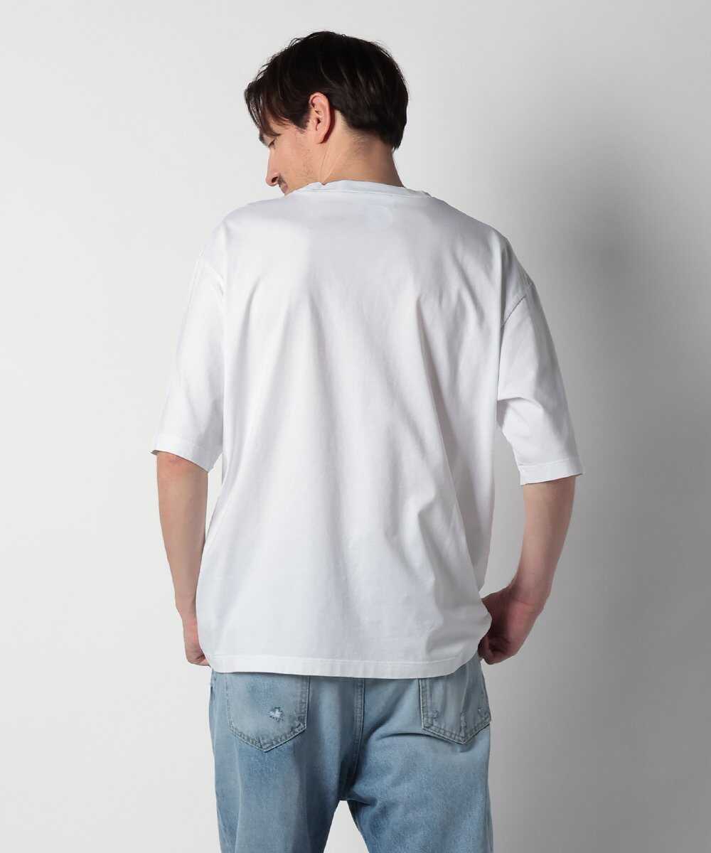 ルーズフィット ロゴTシャツ
