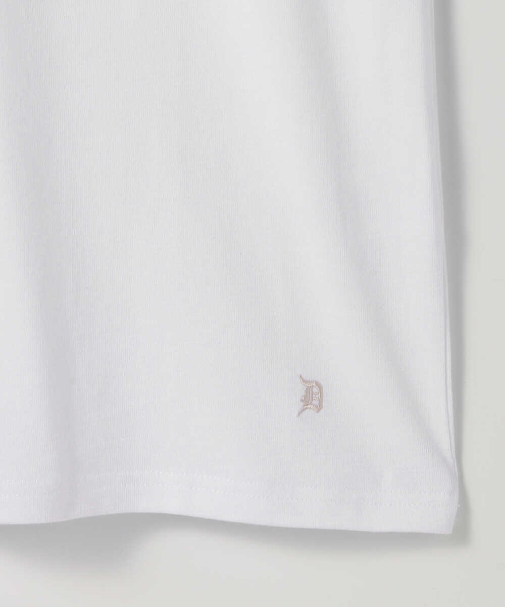 アクロクリア VネックTシャツ