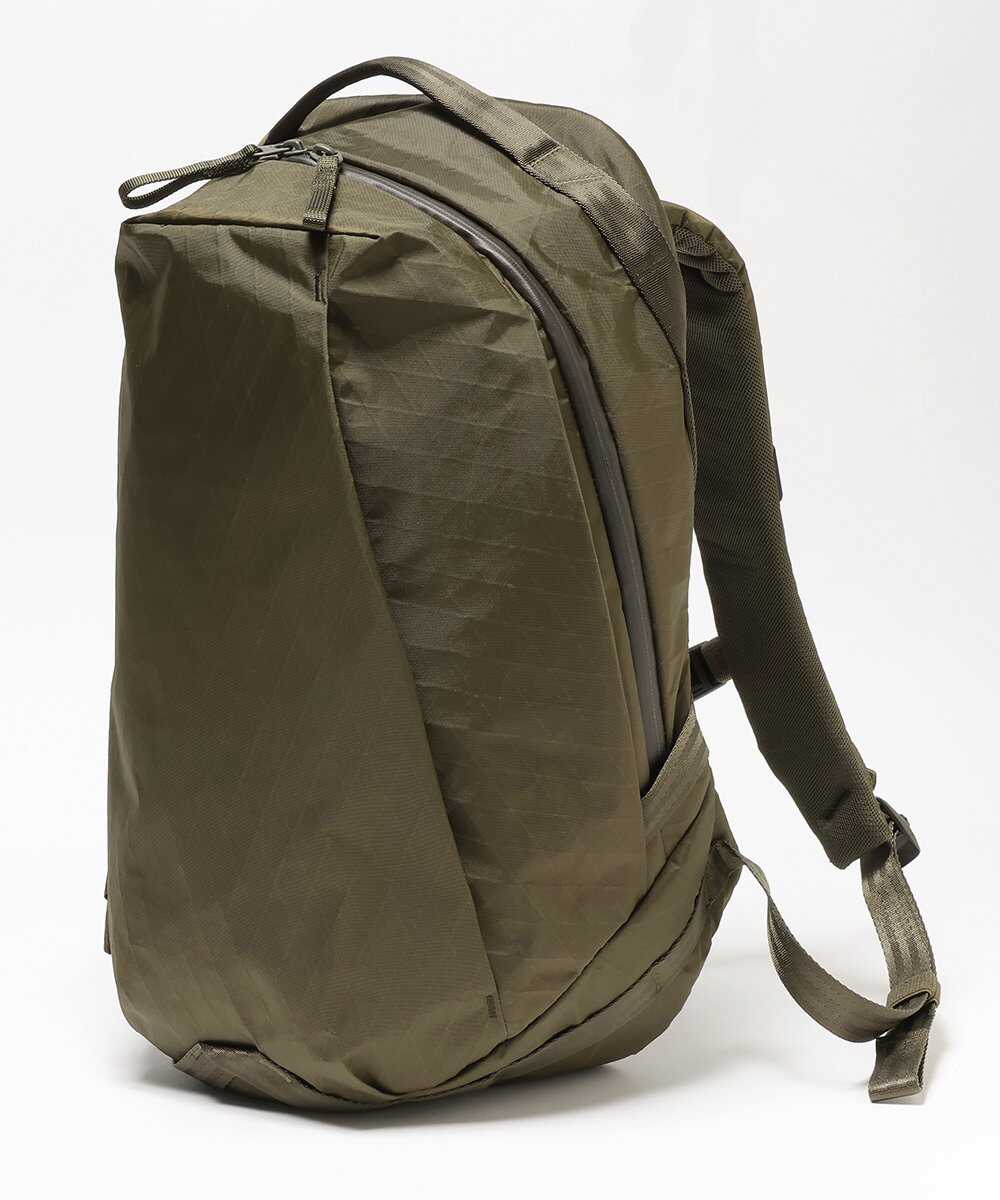 DAILY PLUS / デイリープラス バックパック 21L
