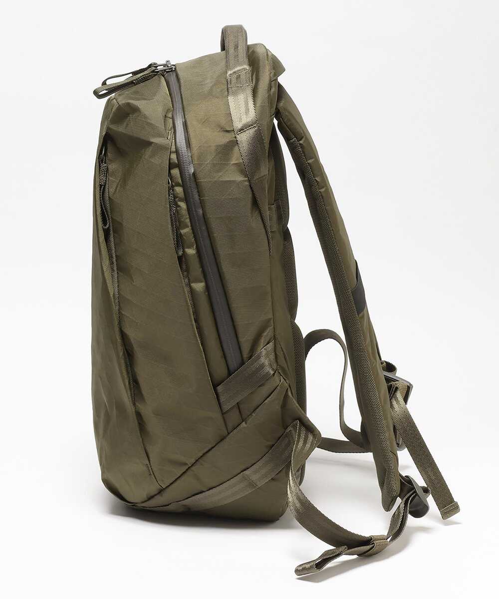 DAILY PLUS / デイリープラス バックパック 21L