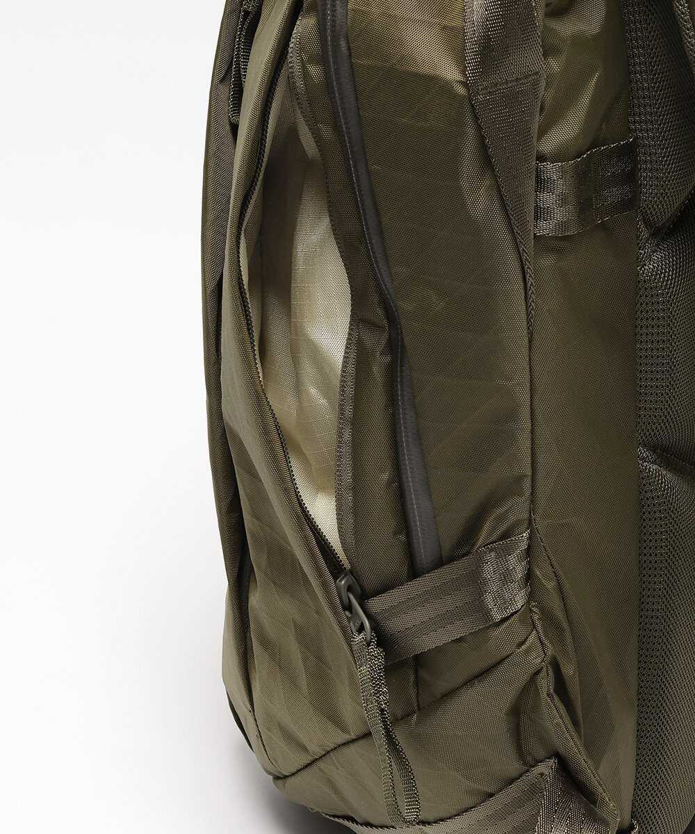 DAILY PLUS / デイリープラス バックパック 21L