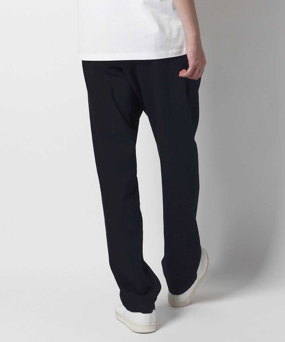 テイパードデニムパンツ