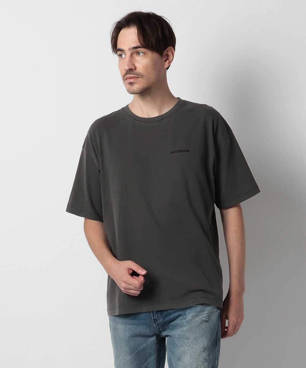 バックプリントTシャツ