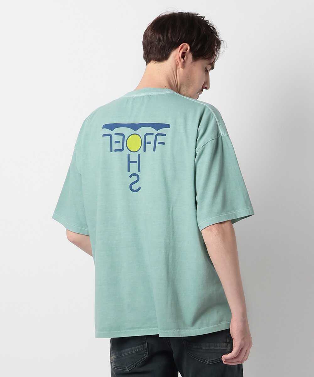 バックプリントTシャツ