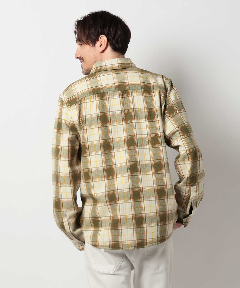 ロゴ入りチェックシャツ