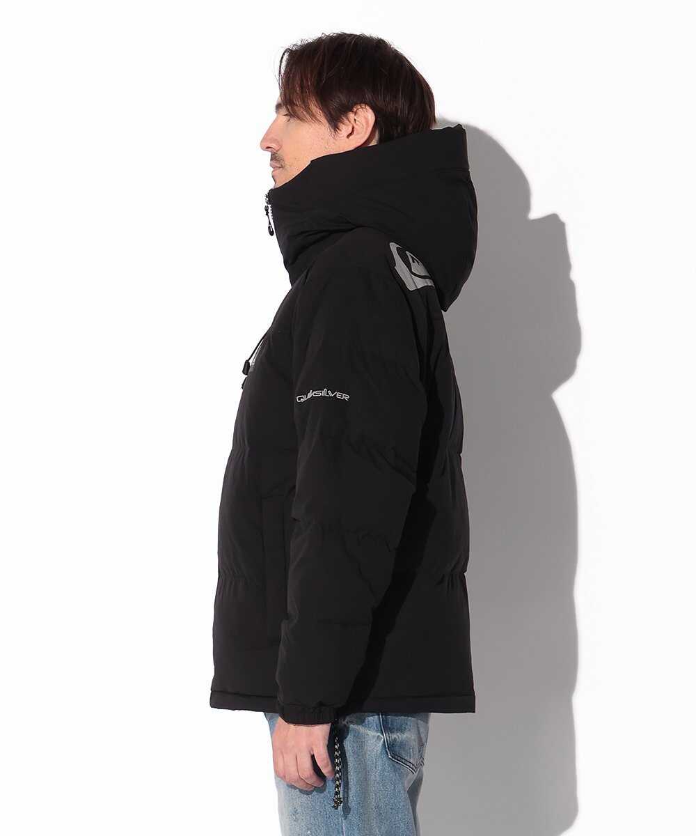 “STRONG WIND”ダウンジャケット