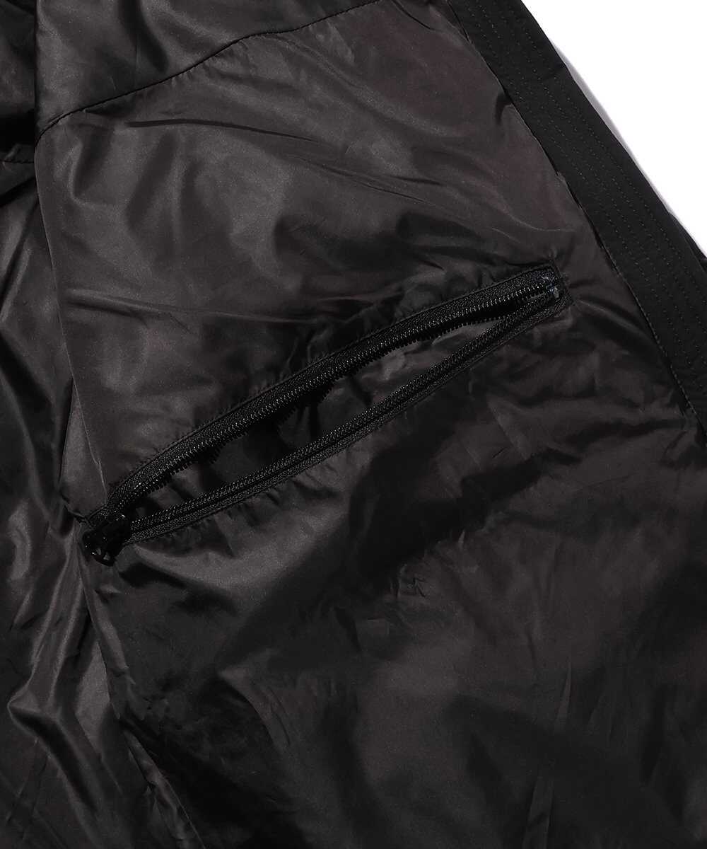 “STRONG WIND”ダウンジャケット