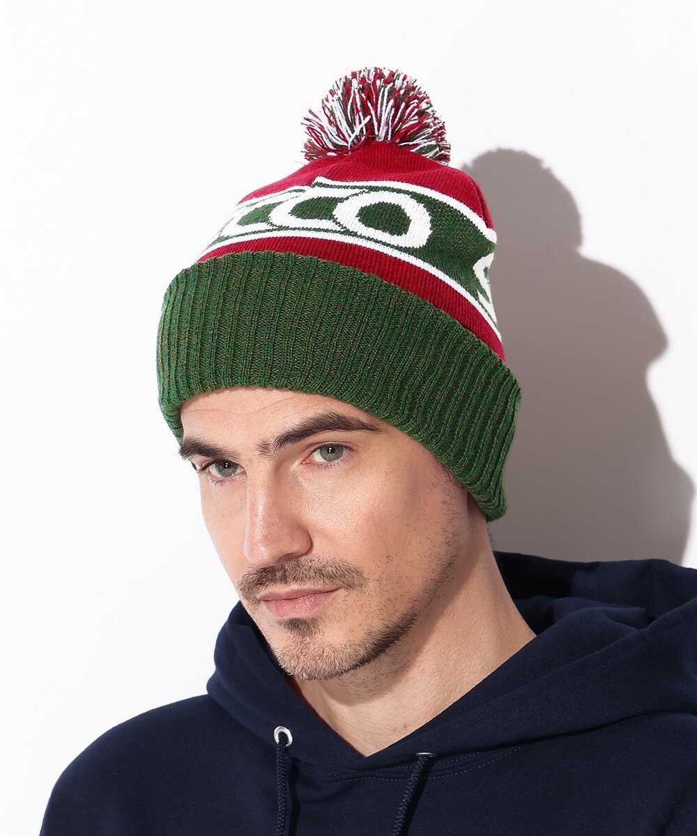 ポンポン ニットキャップ