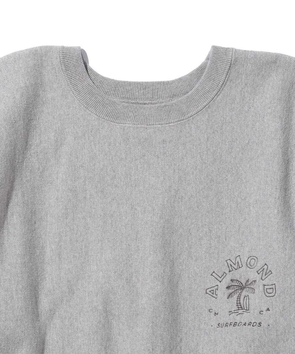 ロゴ刺繍スウェット