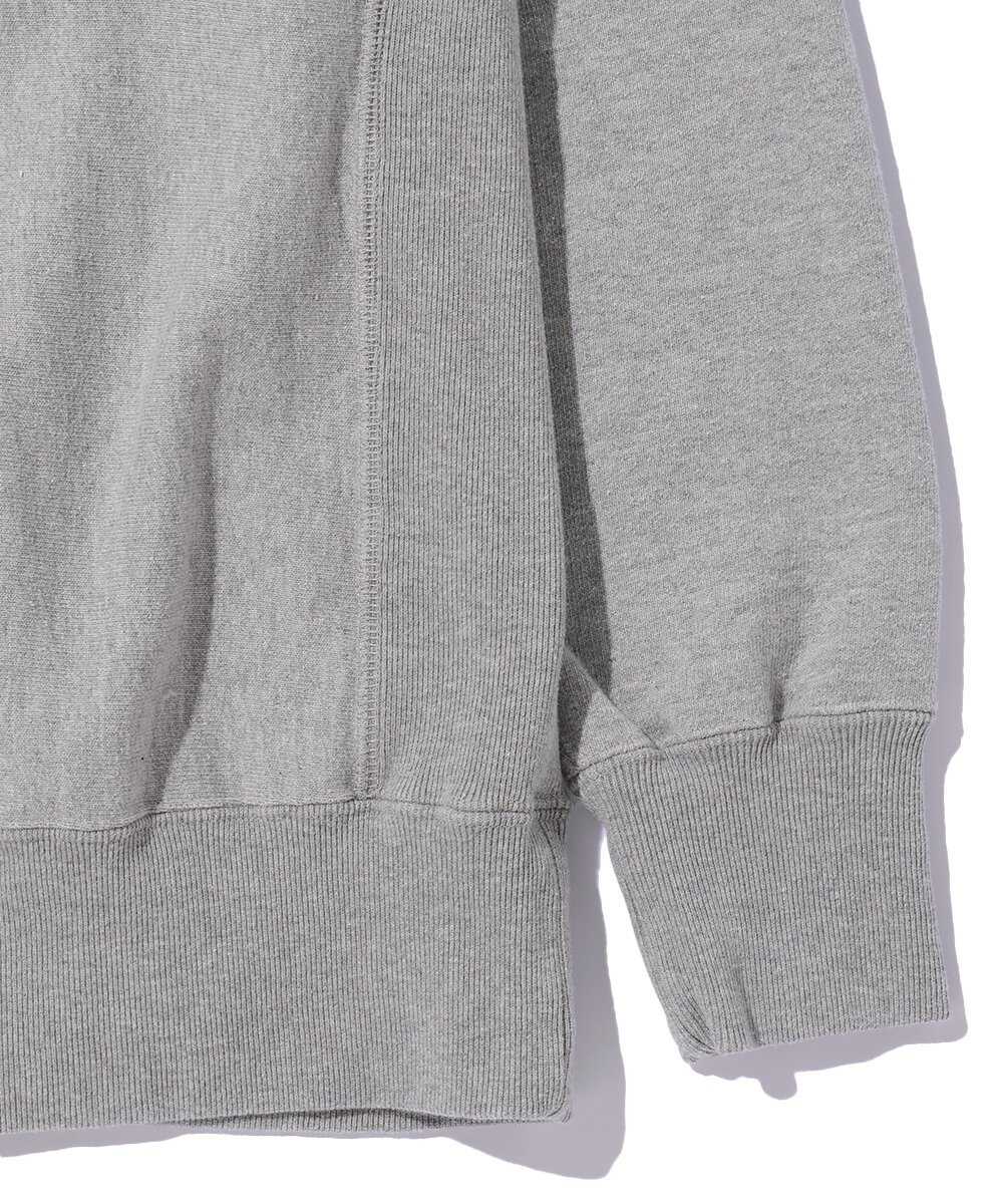 ロゴ刺繍スウェット