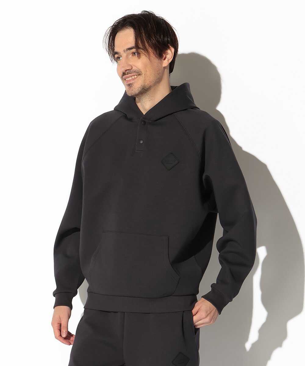 【ブラックレーベル】“ソロナ”ダンボールニット プルオーバーパーカ