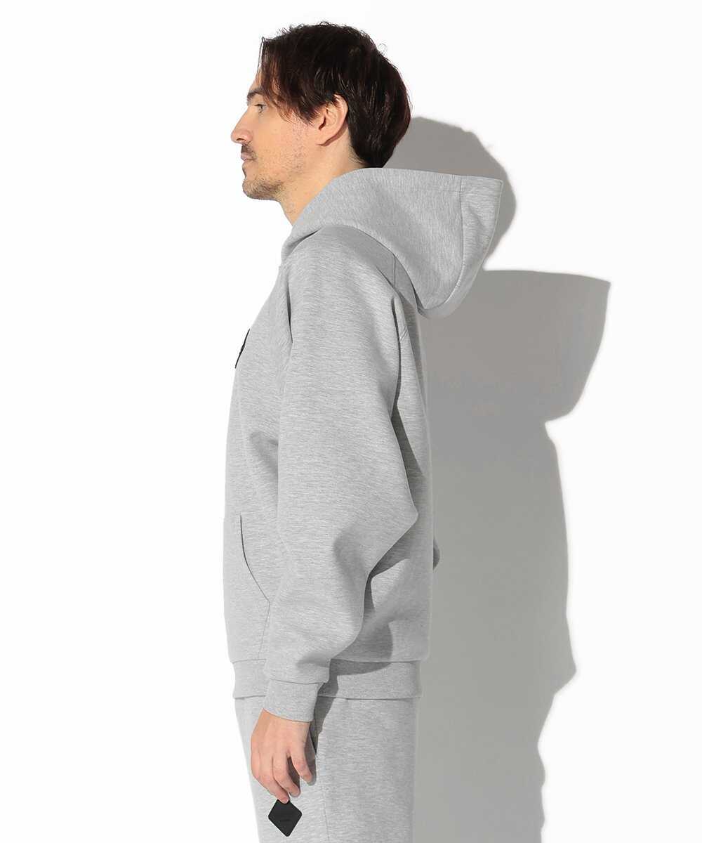 【ブラックレーベル】“ソロナ”ダンボールニット プルオーバーパーカ