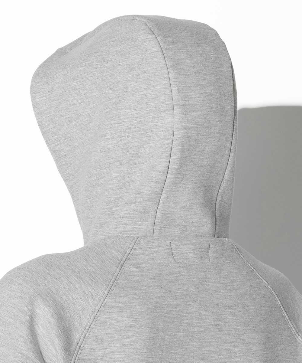 【ブラックレーベル】“ソロナ”ダンボールニット プルオーバーパーカ