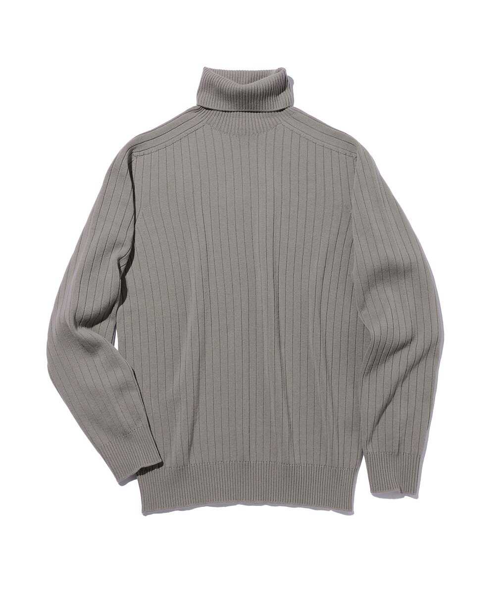 タートルネックニット