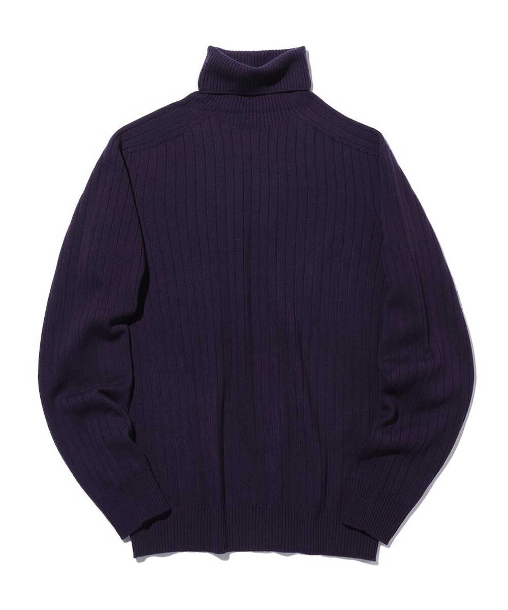 タートルネックニット