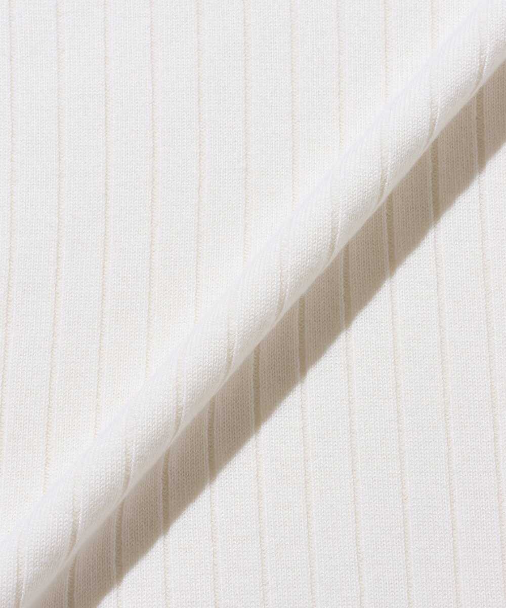 タートルネックニット