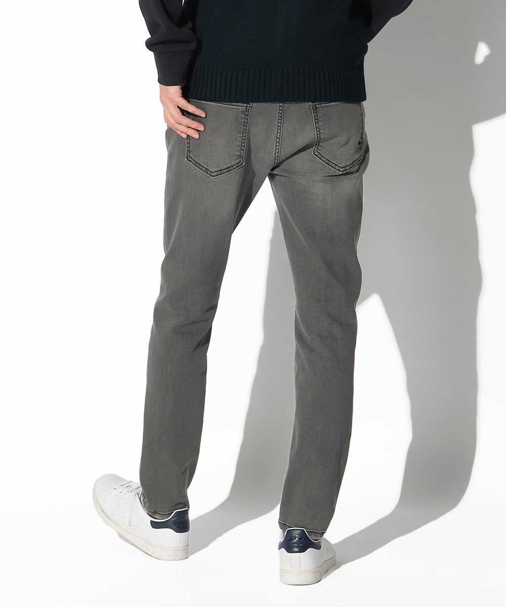 ストレッチブラックデニムパンツ