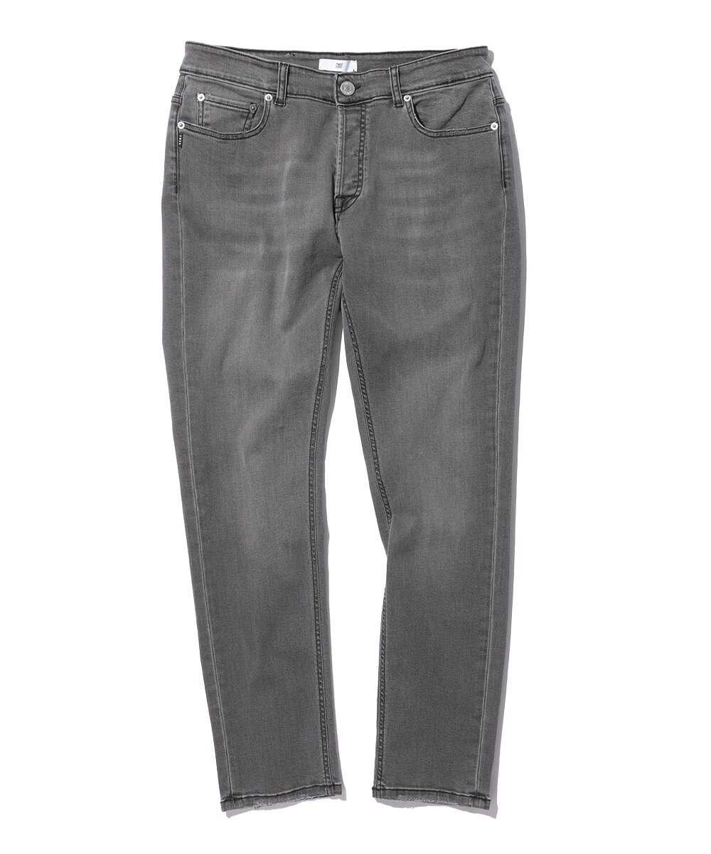 ストレッチブラックデニムパンツ