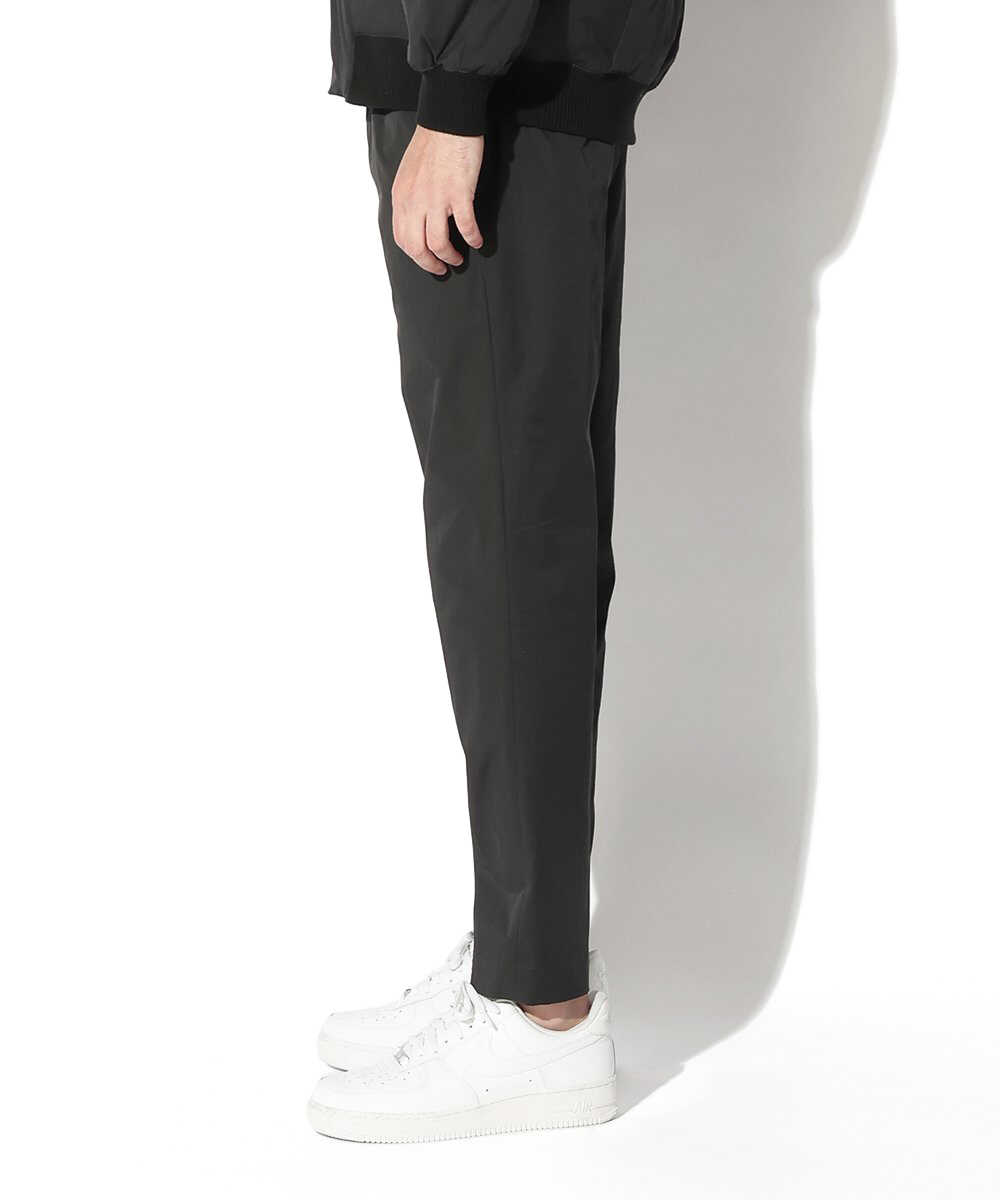 コットンナイロンスリムパンツ