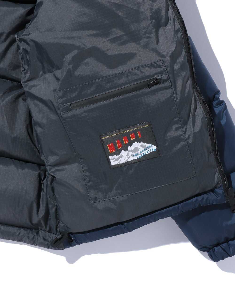 リップストップ ナイロン 刺繍ロゴダウンジャケット