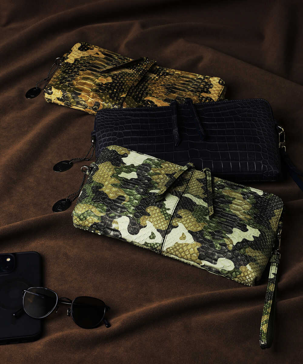 別注限定 受注生産 カモフラージュ パイソンクラッチ