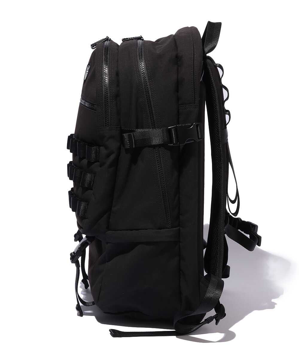 ロゴ入りバックパック