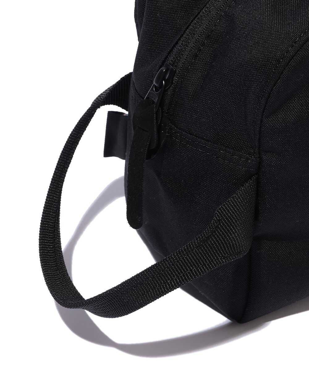 DAYBREAK WOMAN コーデュラポーチ