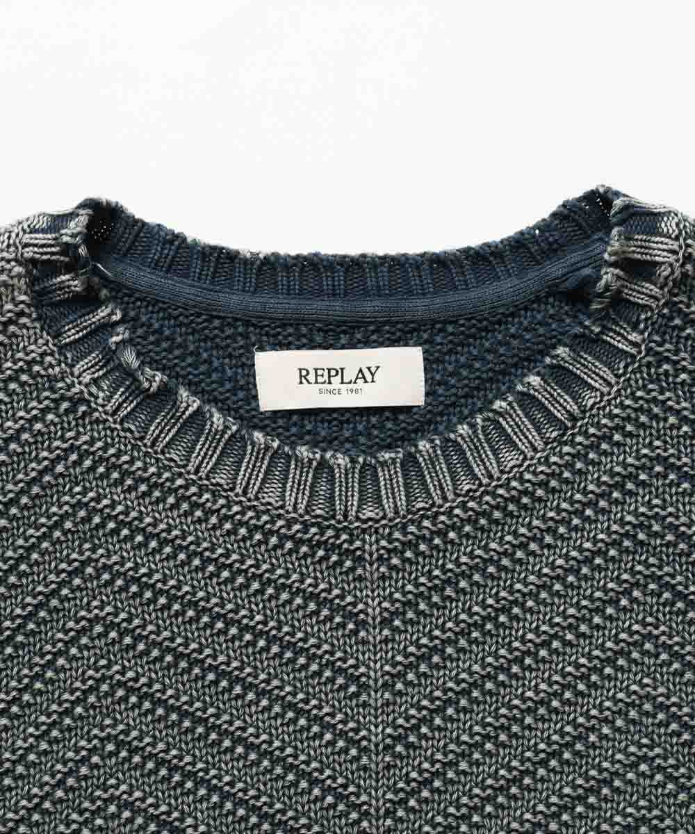 ヘビーウォッシュ ダメージニット