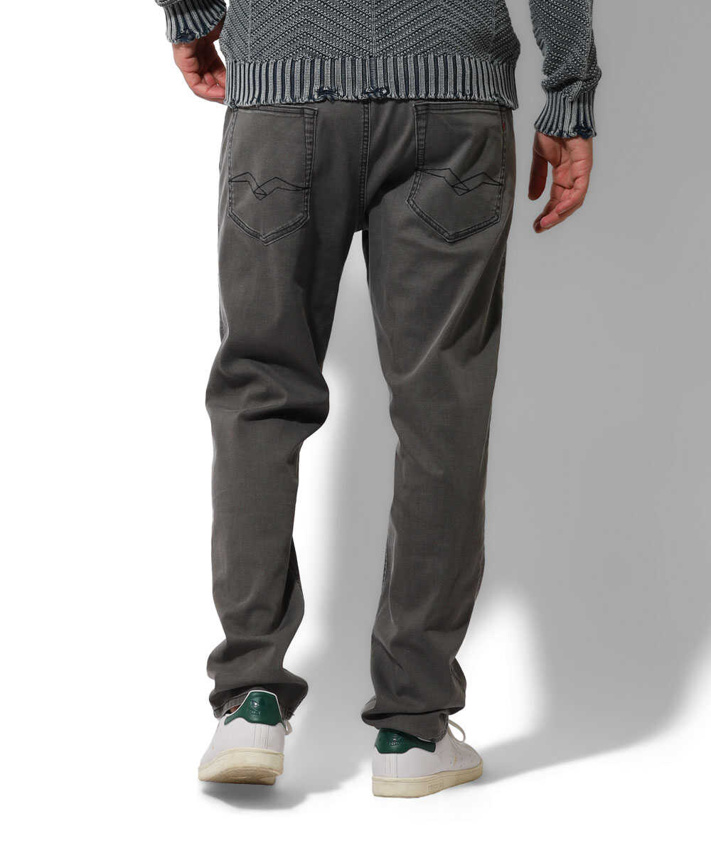 ソフトストレッチ リラックステイパード デニムパンツ