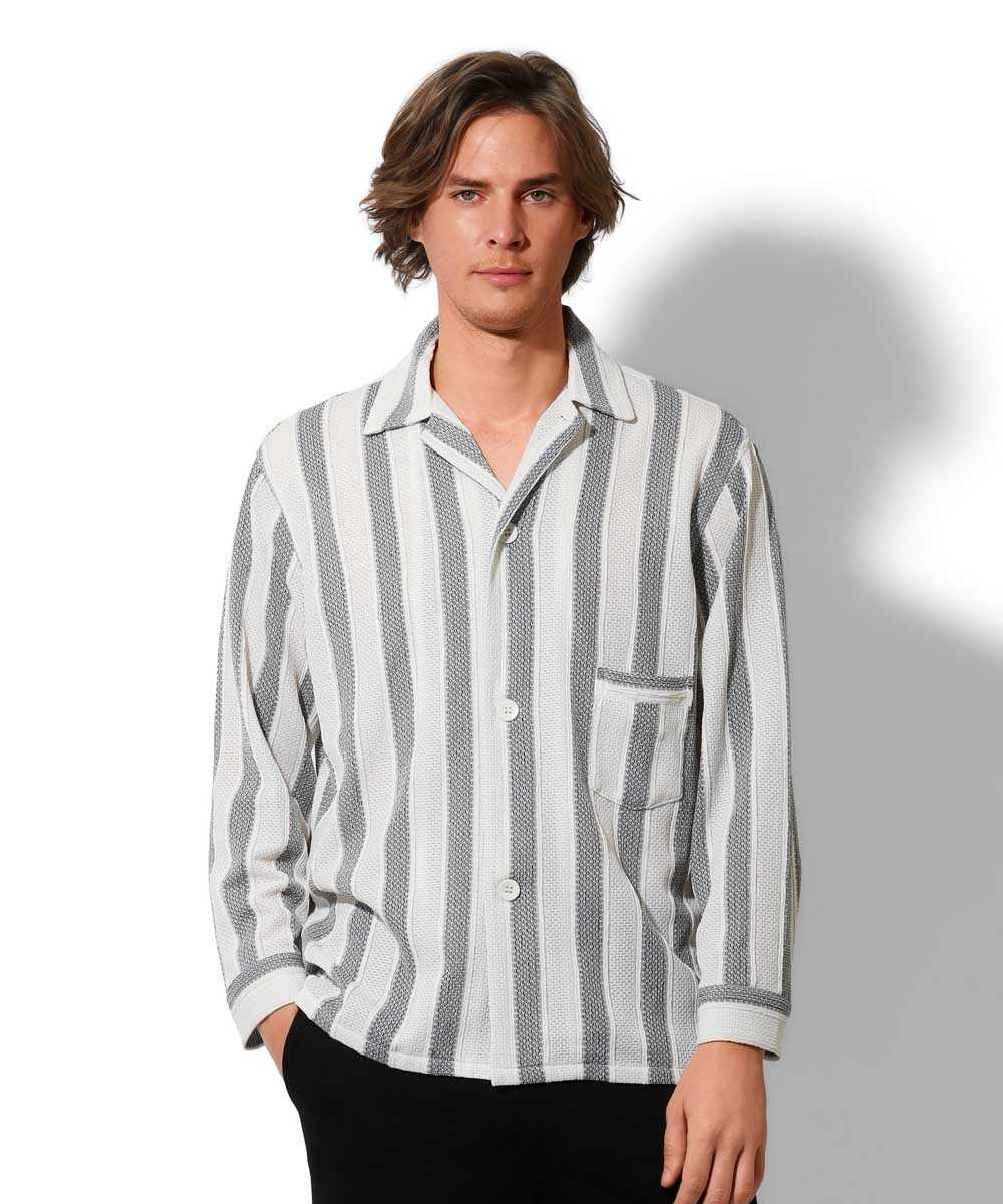 パジャマシャツ