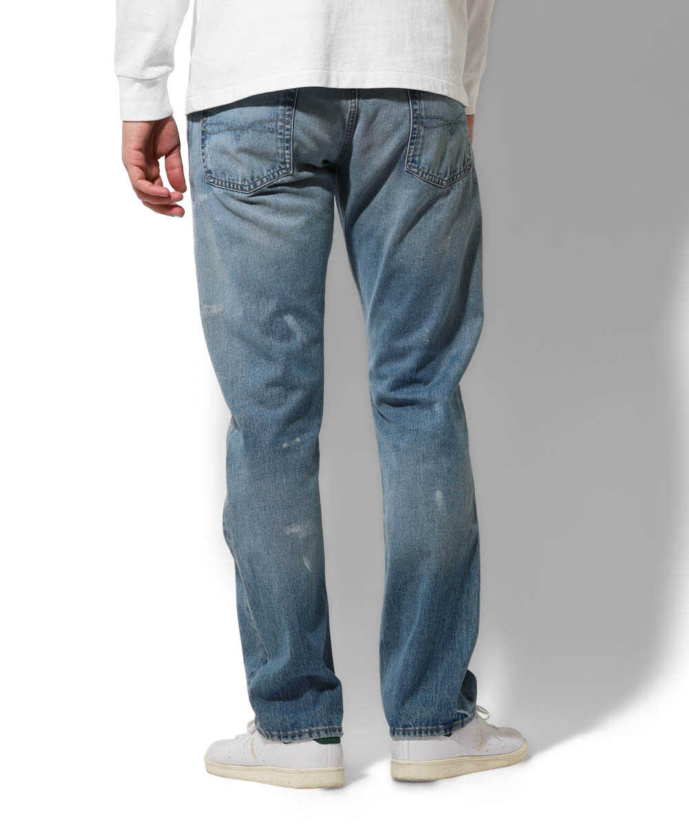 ウォッシュ加工 ストレートデニムパンツ