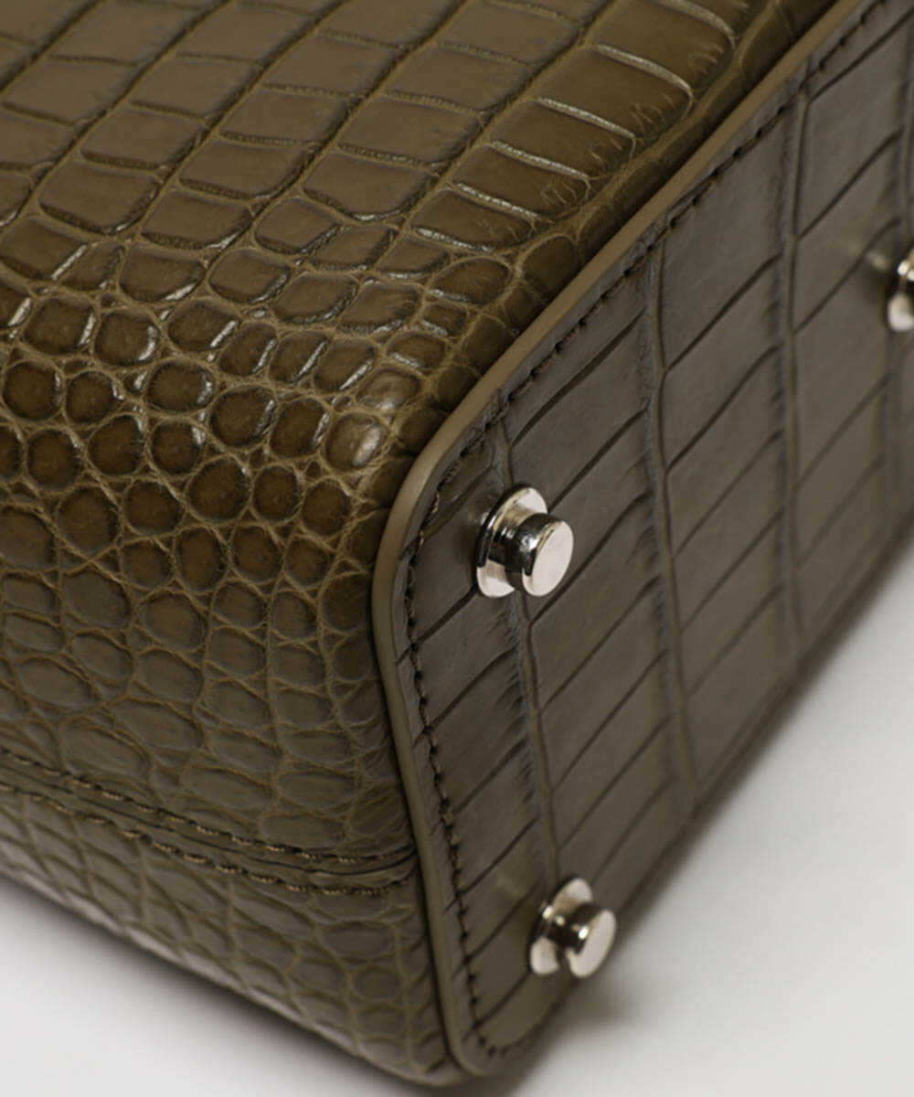 クロコ ドライビング巾着