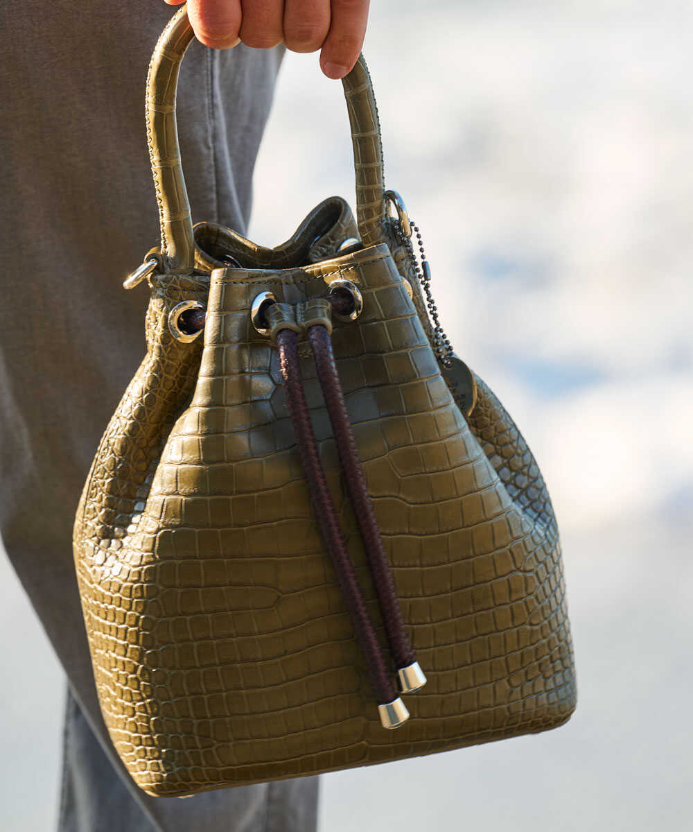 クロコ ドライビング巾着