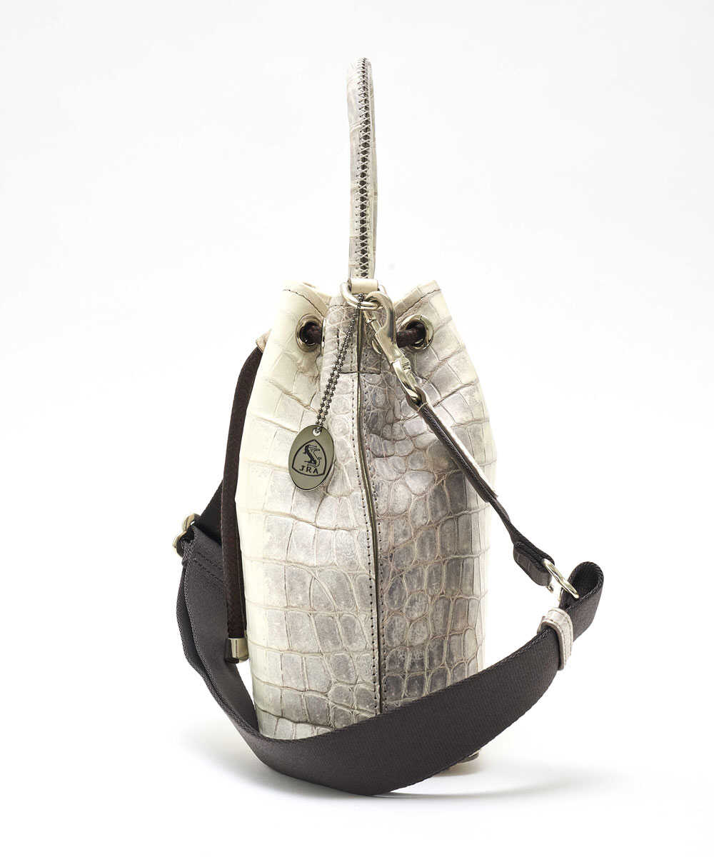 ヒマラヤクロコ ドライビング巾着