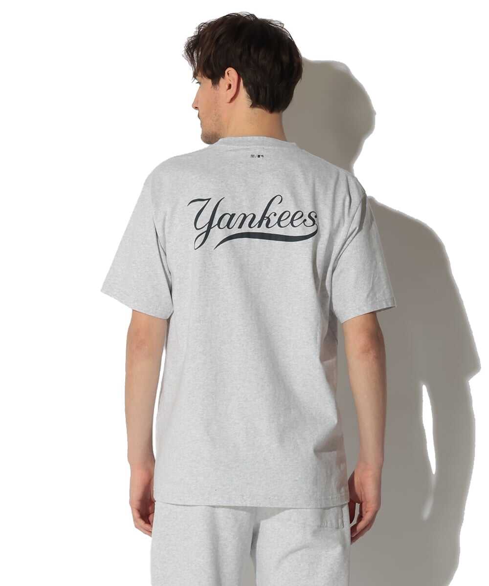 ヤンキースコラボ Tシャツ